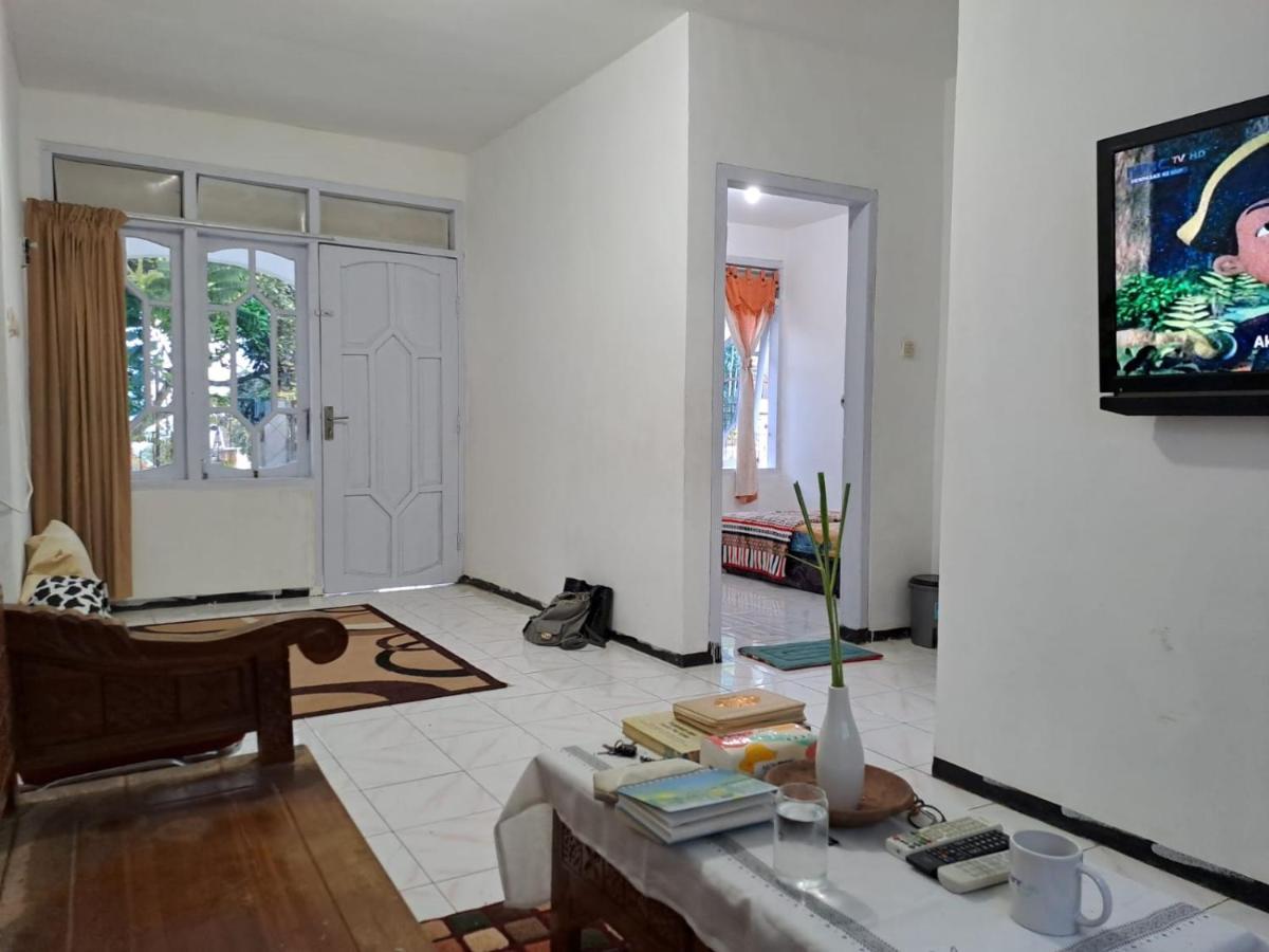 Indo Homestay Маланг Екстер'єр фото