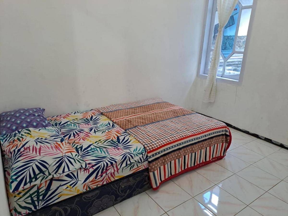 Indo Homestay Маланг Екстер'єр фото