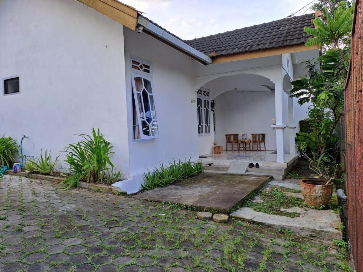 Indo Homestay Маланг Екстер'єр фото